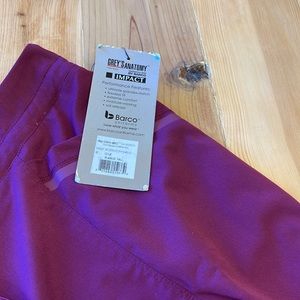 NWT Grey's Anatomy Gardena California Scrub Pants XL Tall wine color